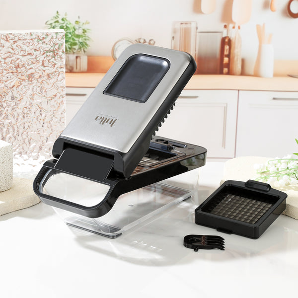 VEGETABLE CHOPPER WITH 2 DICER BLADES