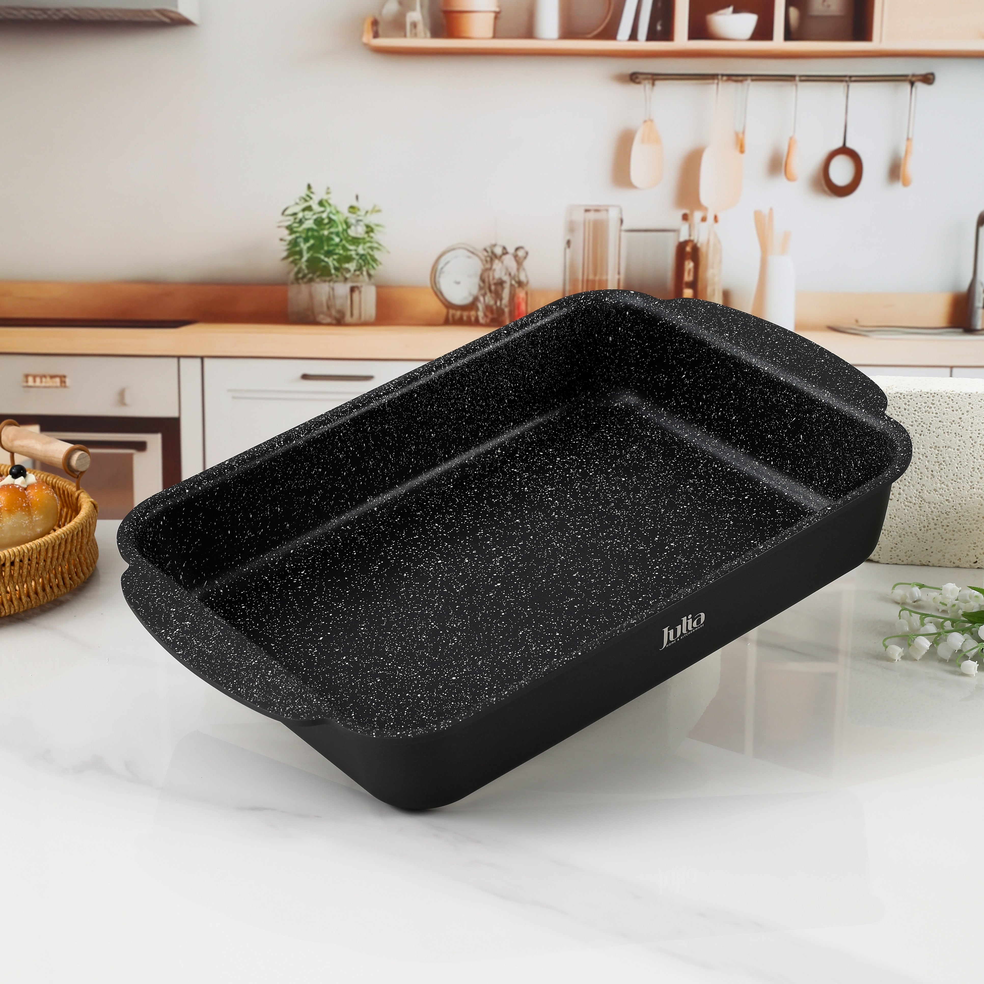 Julia Elite Pro Plus Rectangular Pan 34cm Non-Stick | Black – Julia UAE
